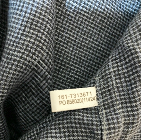 TOMMY BAHAMA Hana Rue Linen Camp Shirt - Picture 8 of 10